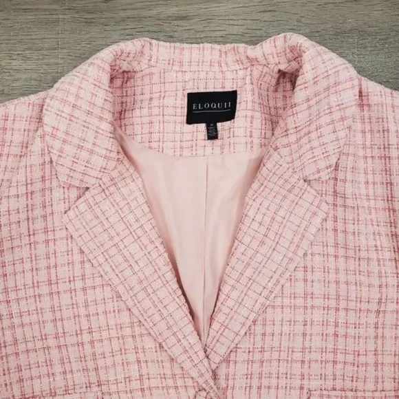 NWT Cropped Tweed Blazer - Picture 6 of 6